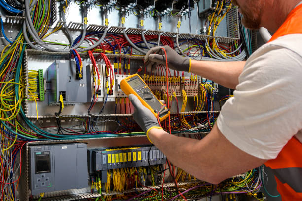 Best Affordable Electrician  in Nashwauk, MN